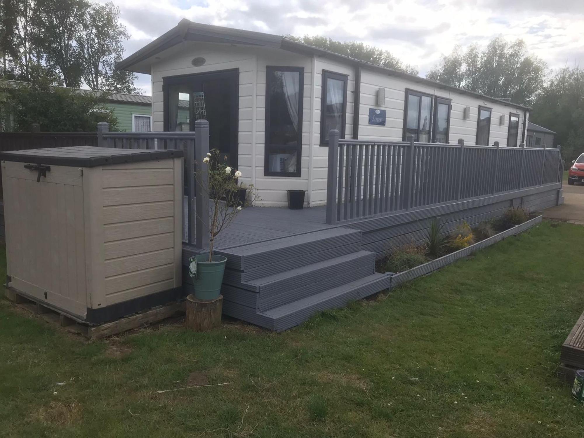 Beautiful 2 Bedroom Caravan On Billing Aquadrome Нортхемптон Экстерьер фото
